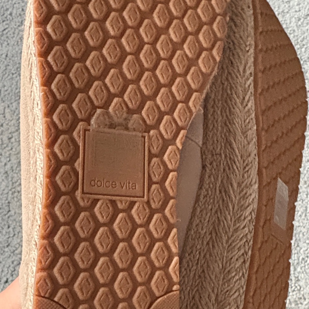 Dolce Vita Bone Suede Espadrille Platform Loafers - Picture 4 of 5